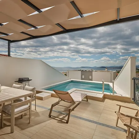 Ns Luxury Villa *